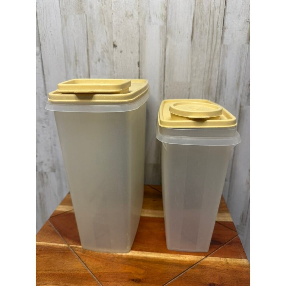 Vintage Tupperware Cereal Keeper Set Beige Flip-Top Spout 2-Piece